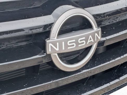 Used 2025 Nissan Pathfinder SV FWD image 28