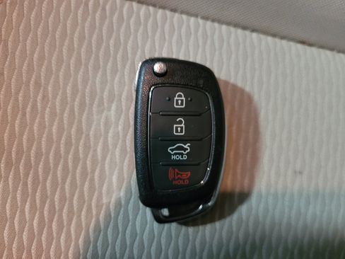 Used 2017 Hyundai Sonata SE FWD image 32
