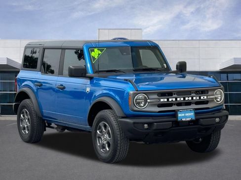 Used 2024 Ford Bronco Big Bend AWD/4WD image 2