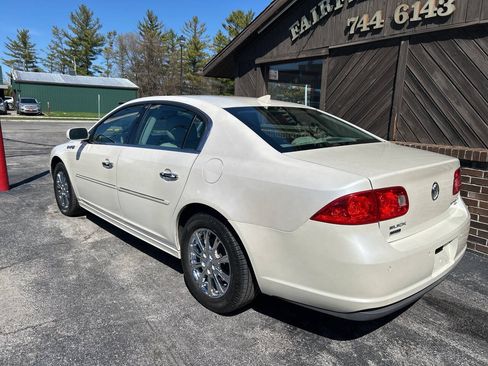 Used 2011 Buick Lucerne CXL FWD image 2