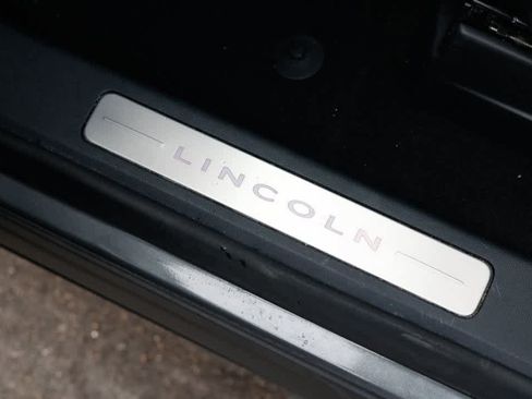 Used 2025 Lincoln Aviator Reserve w/ Equipment Group 201A image 26