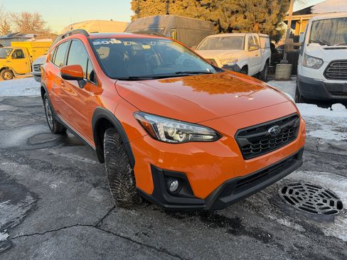 Used 2018 Subaru Crosstrek 2.0i Limited image 3