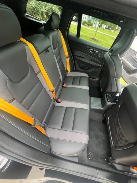Used 2025 Volvo V60 T8 Polestar AWD/4WD image 37