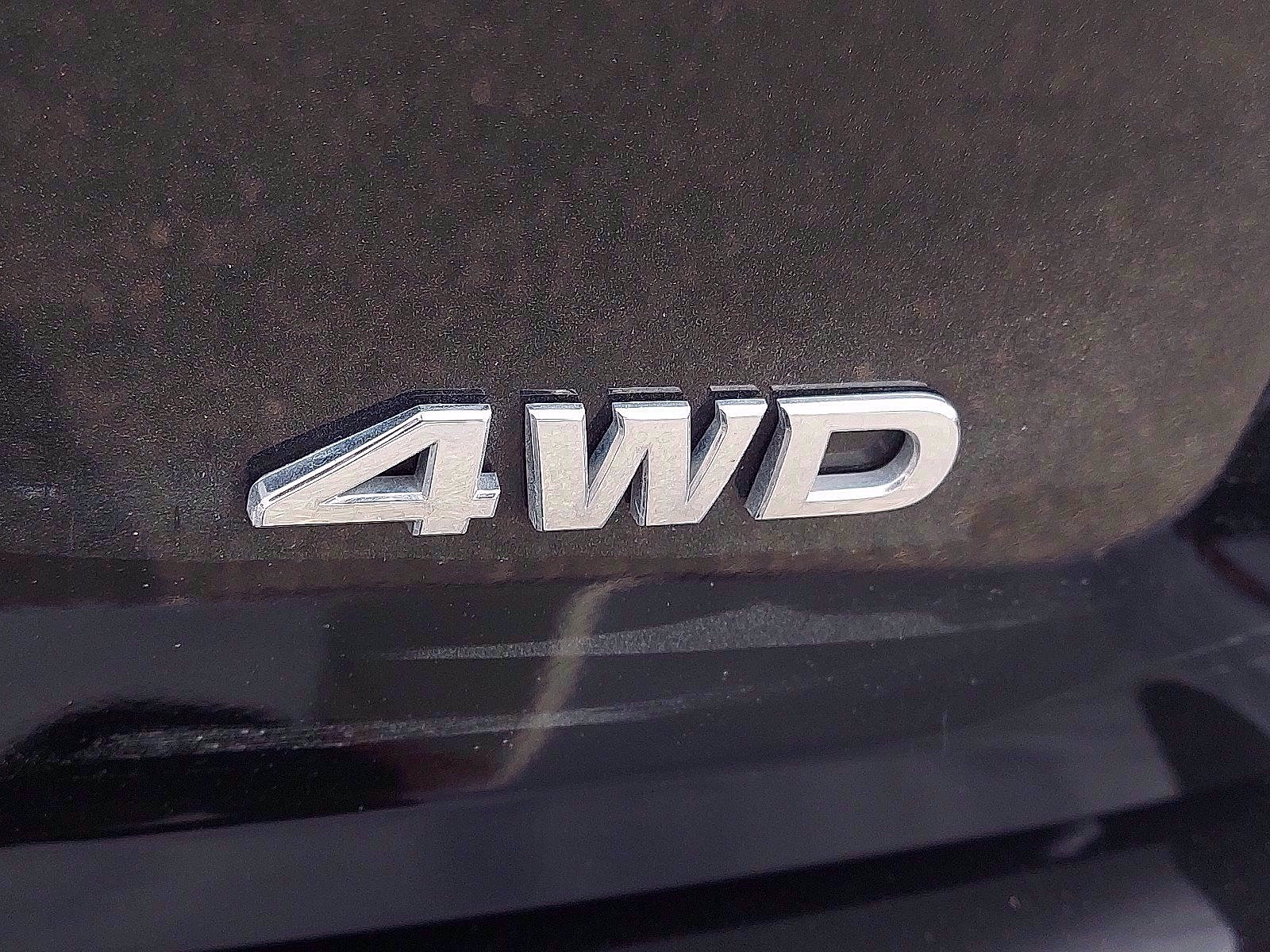 Used 2019 Nissan Pathfinder S AWD/4WD image 28