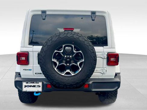 Used 2022 Jeep Wrangler Unlimited Rubicon 4xe w/ Cold Weather Group image 12