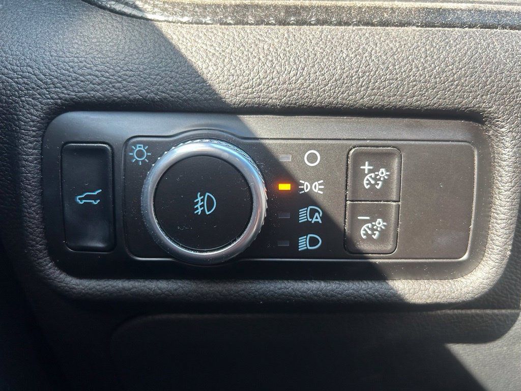 Used 2023 Ford Explorer ST w/ Equipment Group 401A AWD/4WD image 15
