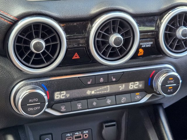 Used 2025 Nissan Sentra SR w/ SR Premium Package FWD image 30