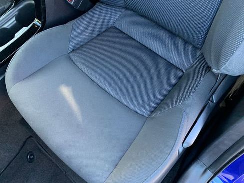 Used 2022 Toyota Corolla SE w/ Carpet Mat Package (TMS) image 21