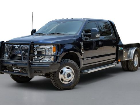 Used 2022 Ford F350 Lariat AWD/4WD image 4