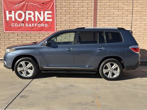 Used 2012 Toyota Highlander Limited image 2