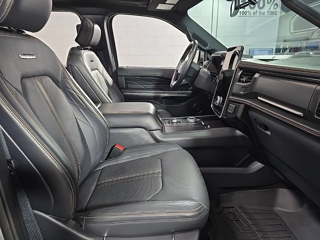 Used 2024 Ford Expedition Max Platinum AWD/4WD image 38