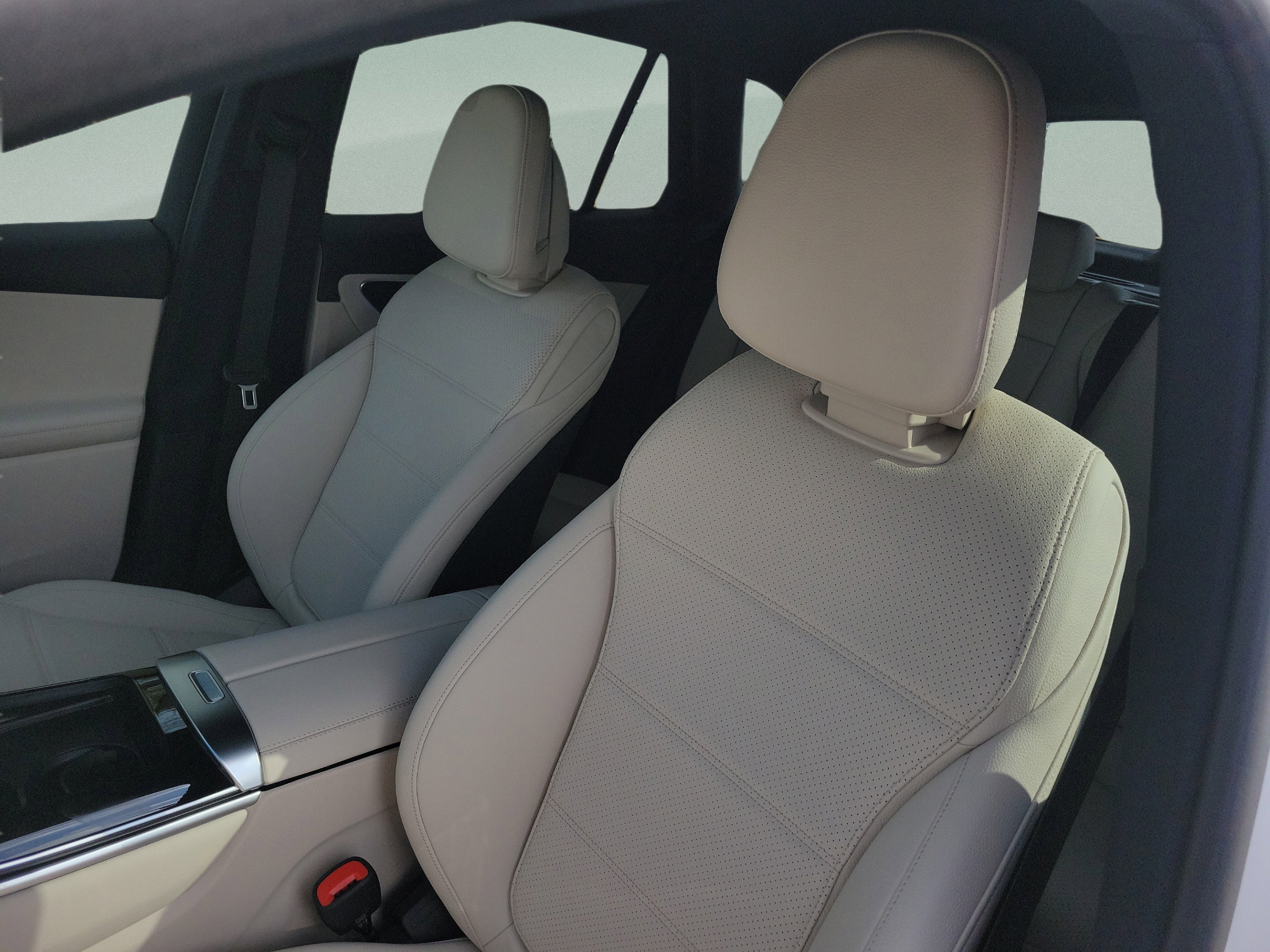 Certified 2026 Mercedes-Benz GLC 300 image 17