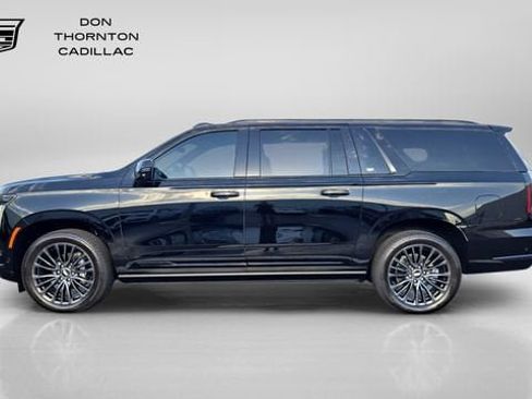Used 2026 Cadillac Escalade ESV Platinum Sport w/ LPO, Floor Liner Package AWD/4WD image 2