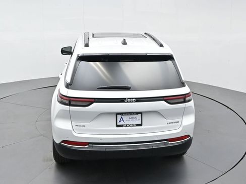 New 2025 Jeep Grand Cherokee Limited image 57