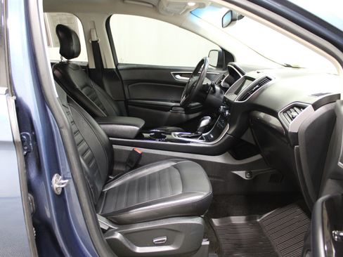 Used 2018 Ford Edge SEL w/ Equipment Group 201A image 34