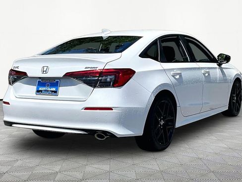 Used 2022 Honda Civic Sport image 6