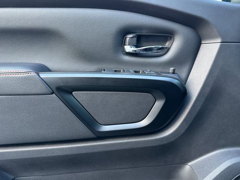 Used 2024 Nissan Titan PRO-4X w/ Pro-4x Utility Package image 11