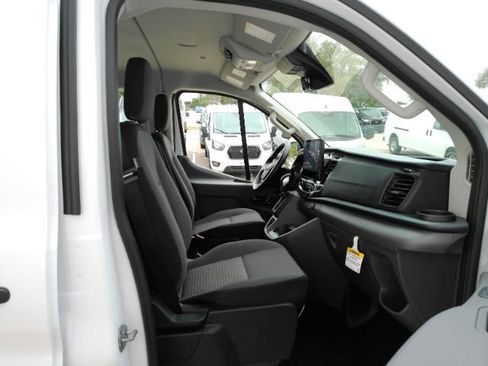 Used 2025 Ford Transit 350 XLT RWD image 24