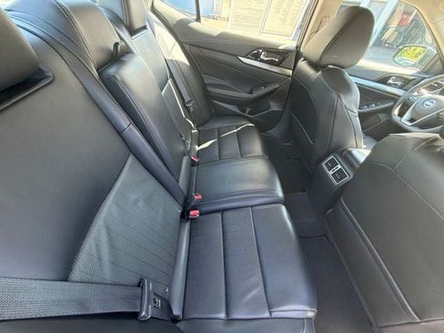 Used 2023 Nissan Maxima SV w/ Floor Mat Group FWD image 22