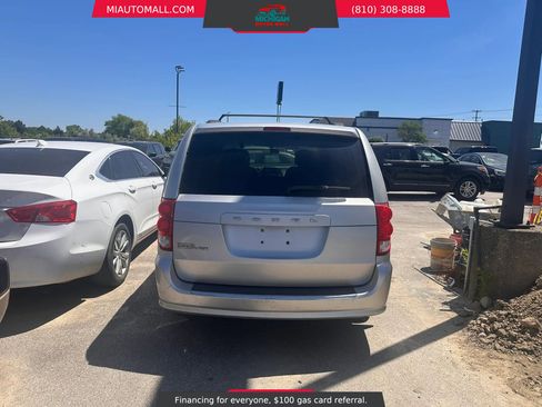Used 2011 Dodge Grand Caravan Mainstreet w/ PWR Convenience Group FWD image 5