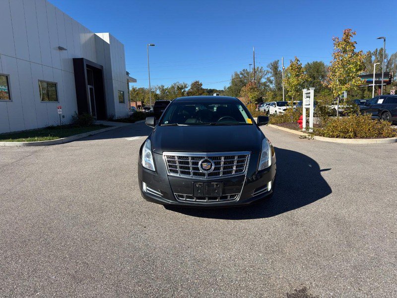 Used 2014 Cadillac XTS Luxury AWD/4WD image 2