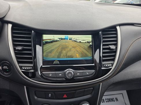 Used 2019 Chevrolet Trax LT w/ Driver Confidence Package image 17