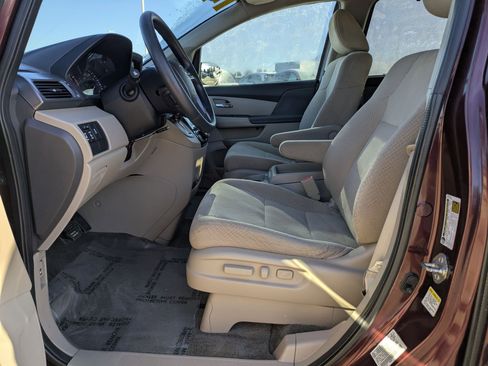 Used 2014 Honda Odyssey EX image 12