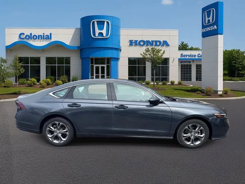 Used 2024 Honda Accord EX image 8