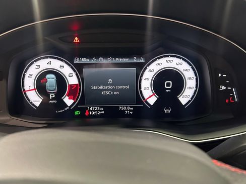 Used 2025 Audi RS Q8 performance AWD/4WD image 21