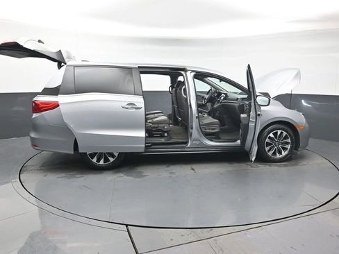 Used 2023 Honda Odyssey EX-L image 48