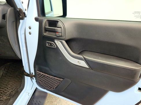 Used 2017 Jeep Wrangler Unlimited Sahara w/ Quick Order Package 24E Chief image 25