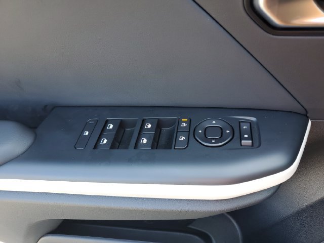 New 2026 Kia K4 GT-Line FWD image 25
