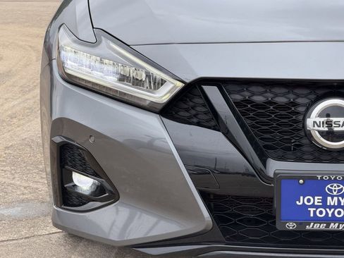 Used 2021 Nissan Maxima SR w/ Sport Mat Group FWD image 5
