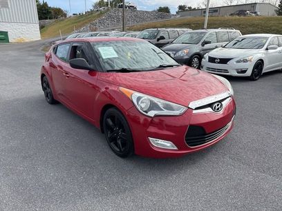 Used 2013 Hyundai Veloster w/ Style Pkg