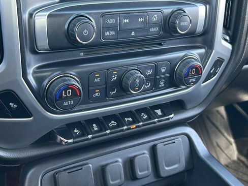 Used 2019 GMC Sierra 3500 SLT AWD/4WD image 28