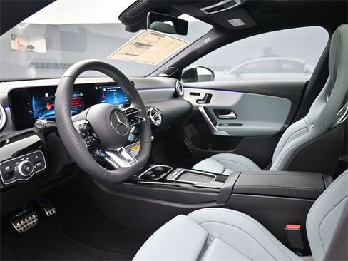 New 2025 Mercedes-Benz CLA 35 AMG 4MATIC image 21
