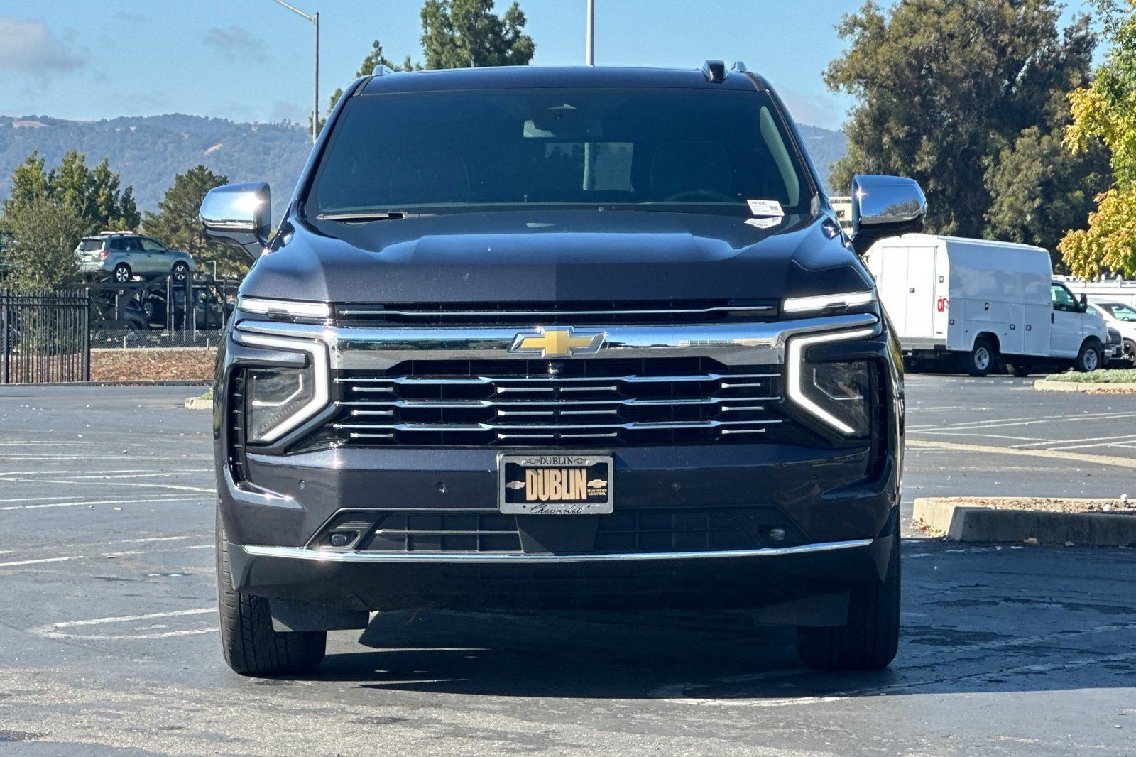Used 2026 Chevrolet Suburban Premier w/ Sun And Tow Package AWD/4WD image 9