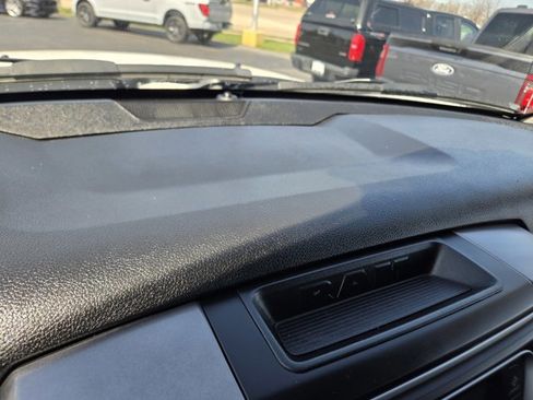 Used 2024 RAM 1500 Classic SLT AWD/4WD image 8