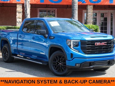 Used 2022 GMC Sierra 1500 Elevation AWD/4WD image 2