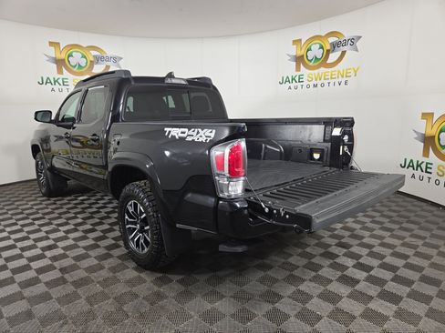 Used 2021 Toyota Tacoma TRD Sport image 31