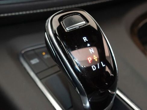 Used 2023 Cadillac Escalade Sport Platinum w/ Heavy-Duty Trailer Package AWD/4WD image 36