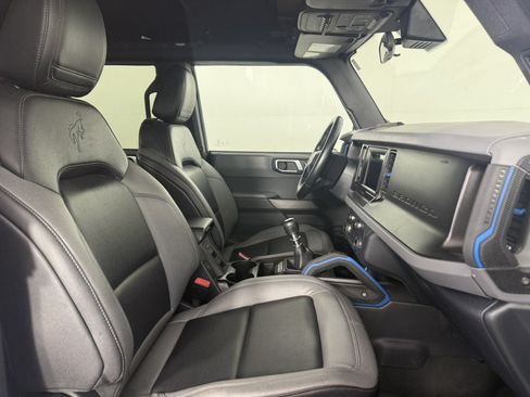 Used 2022 Ford Bronco Black Diamond AWD/4WD image 10
