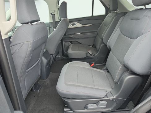 New 2026 Ford Explorer Active AWD/4WD image 14