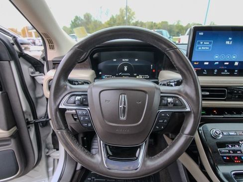 Used 2021 Lincoln Nautilus Reserve w/ Equipment Group 201A image 21