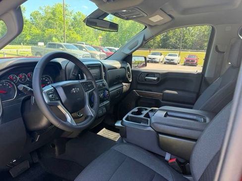 Used 2022 Chevrolet Silverado 1500 RST w/ Safety Package AWD/4WD image 19