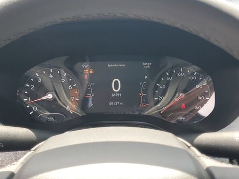 Used 2024 Jeep Compass Latitude AWD/4WD image 16