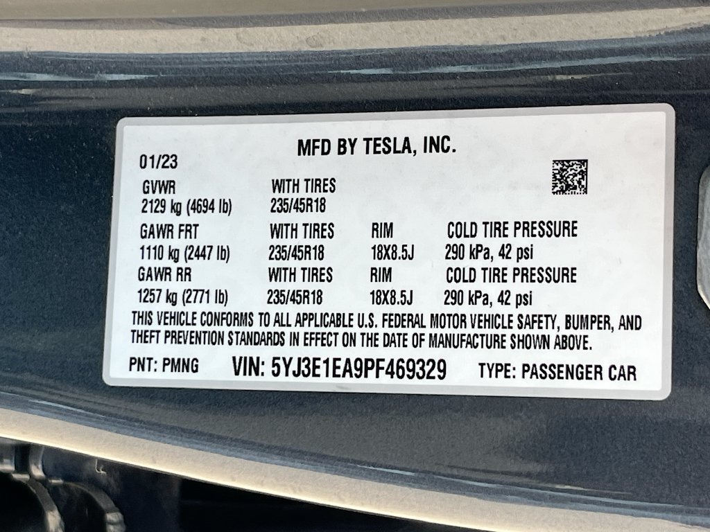 Used 2023 Tesla Model 3 Standard Range RWD image 33