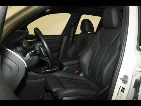 Used 2021 BMW X3 xDrive30i w/ Premium Package image 24