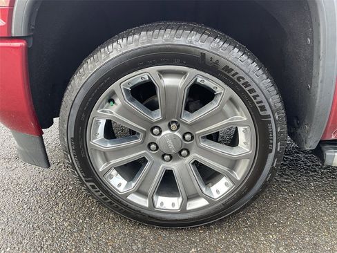 Used 2018 GMC Sierra 1500 Denali w/ Denali Ultimate Package image 32