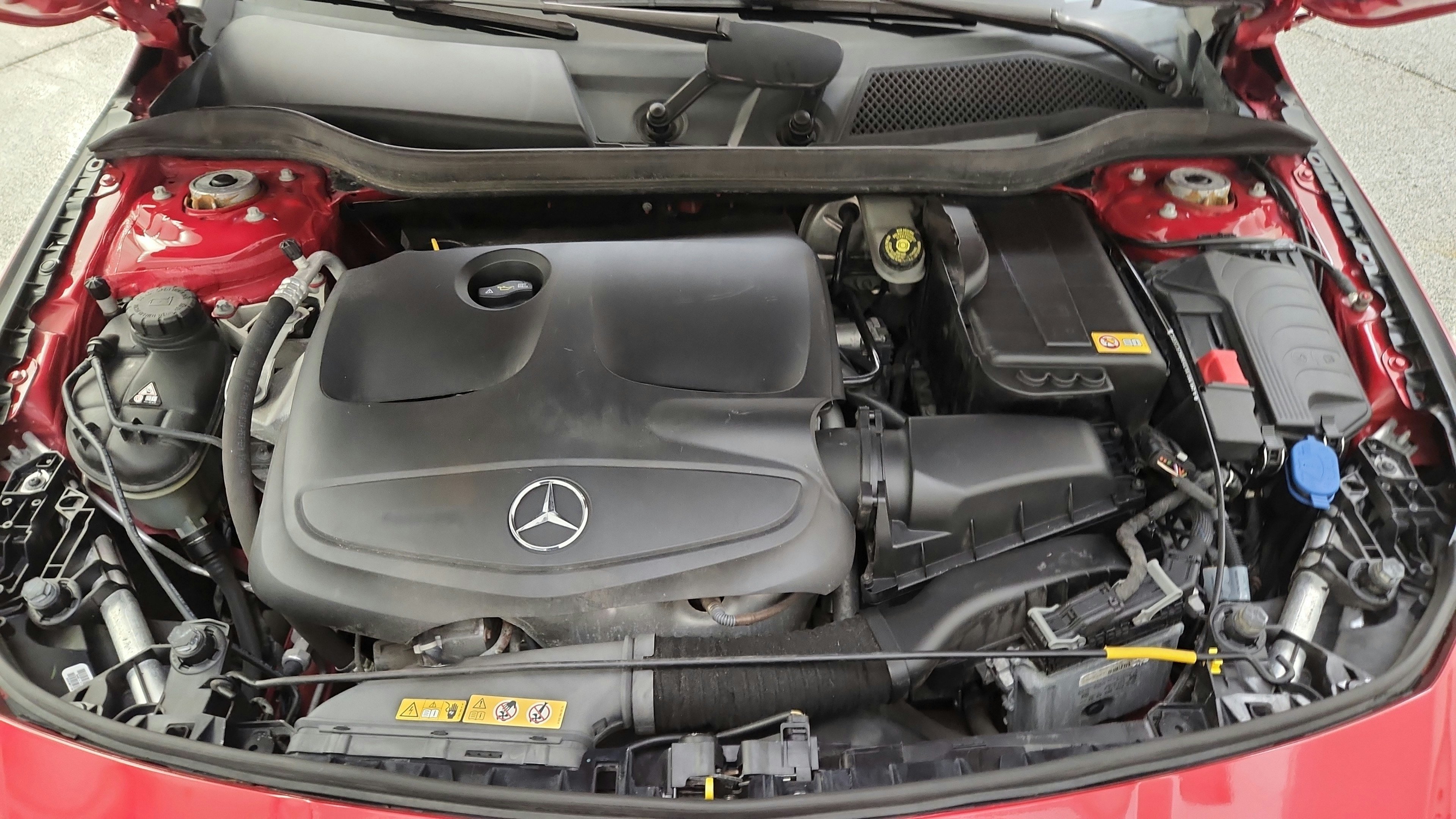 Used 2014 Mercedes-Benz CLA 250 4MATIC image 37